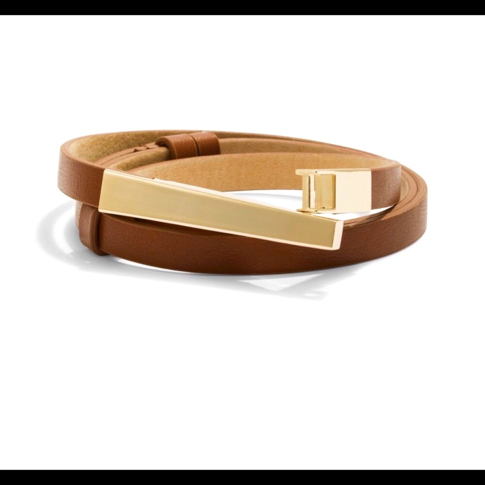 COPY - NWT Chicos skinny cognac gold clasp belt, size S/M